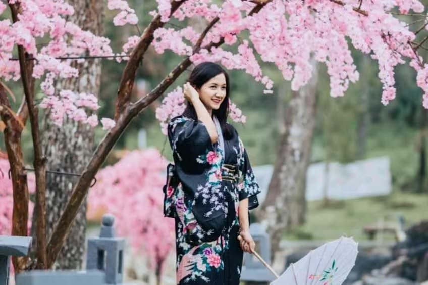 TAMAN SAKURA HILLS — foto 3